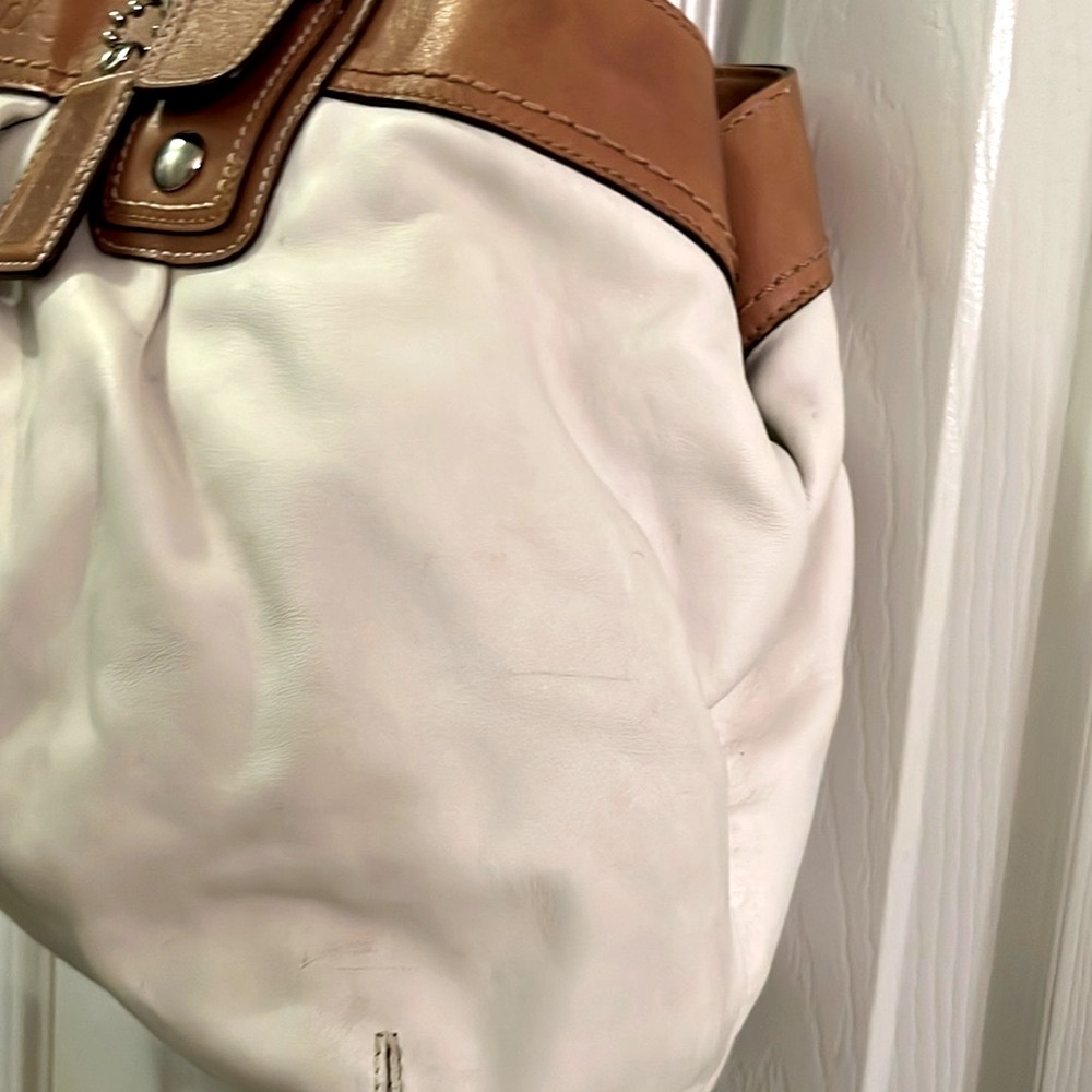 NWOTCoach~All Leather/Large Shoulder Bag/ Satchel/Shopper/ 100% Cowhide Leather - Picture 6 of 11